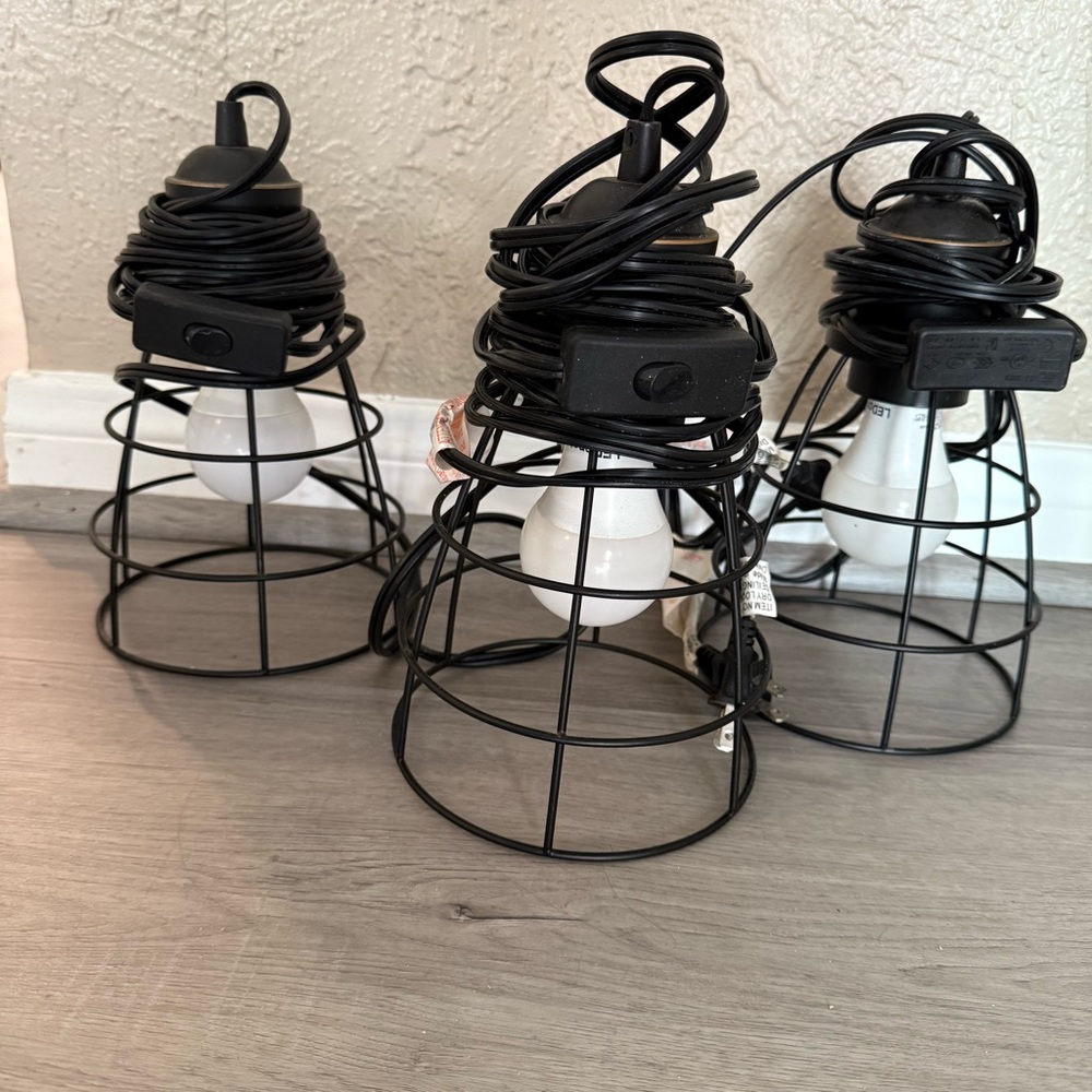⭐️ Set of 4 Black Cage Pendant Lights
